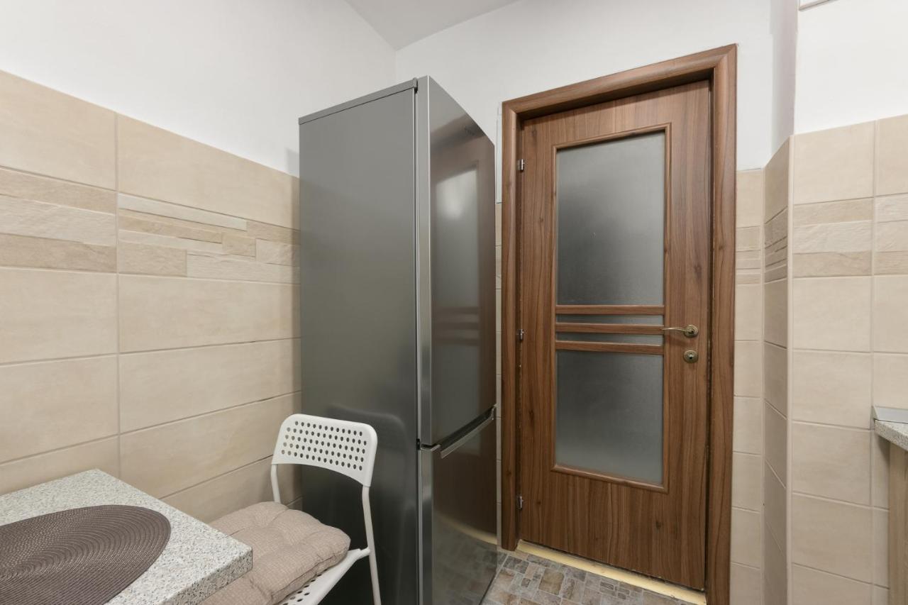 Appartamento Vlad House Decebal Bucarest Esterno foto